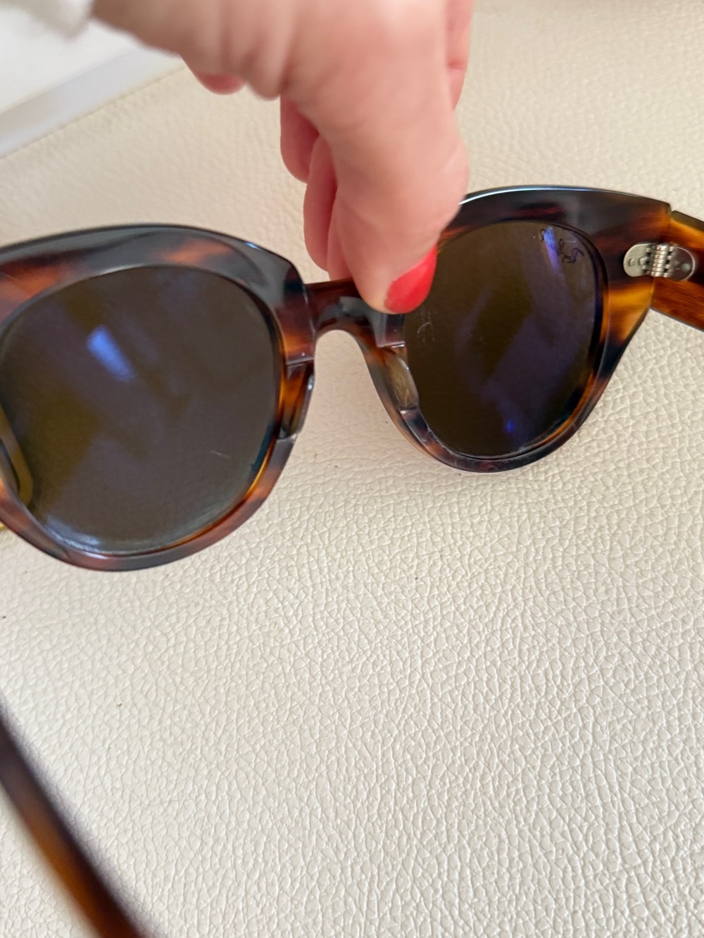 Havana Brown Ray-Ban Roundabout Polarized Sunglasses - Oversized Eyewear Glasses - Picture 11 of 17